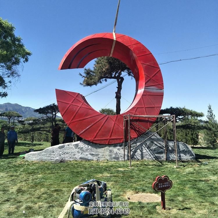 仓山草地精神堡垒雕塑 现代校园标识雕塑 大型标牌雕塑